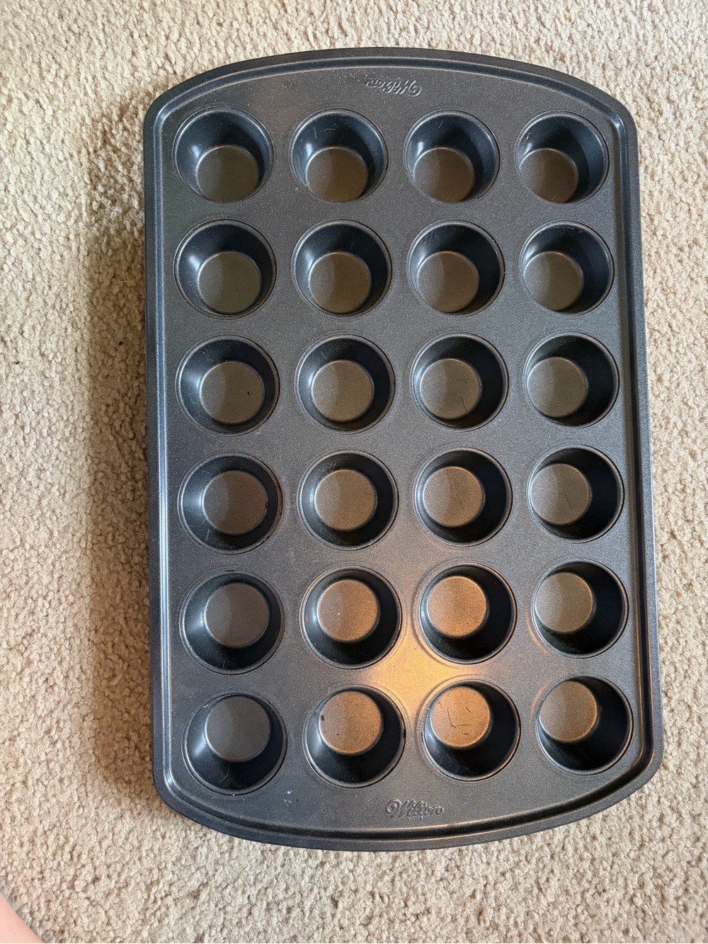 Wilton Mini muffin or brownie or cupcake pan